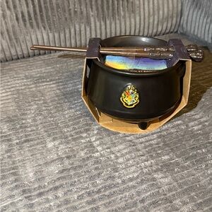 Harry Potter Hogwarts Black Cauldron Ramen Bowl w/ Wand Chopsticks- New